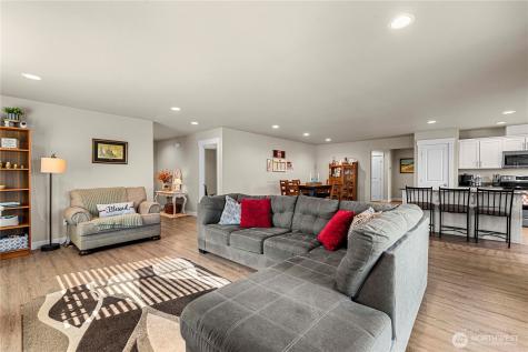 183 Emma Drive Wenatchee WA 98801