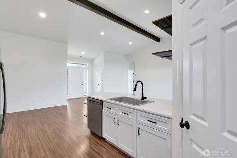 409 S Trillium Moses Lake WA 98837