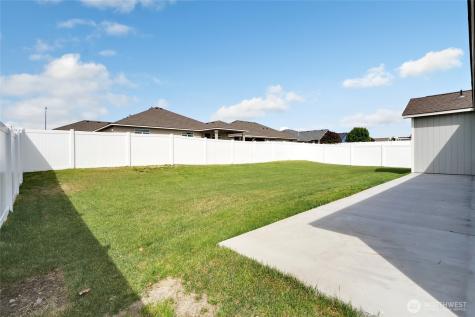 409 S Trillium Moses Lake WA 98837