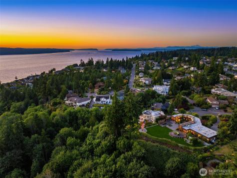 9716 58th Place W Mukilteo WA 98275