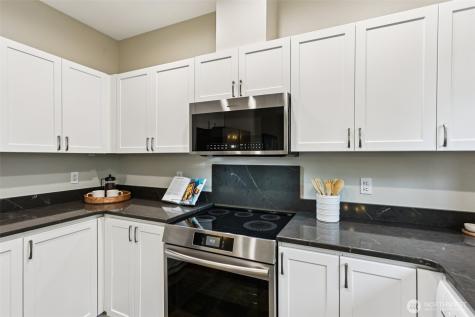 441 S 51st Court Renton WA 98055