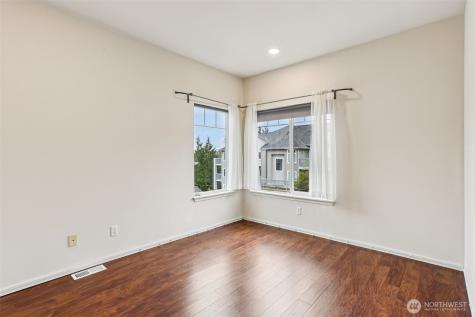 441 S 51st Court Renton WA 98055