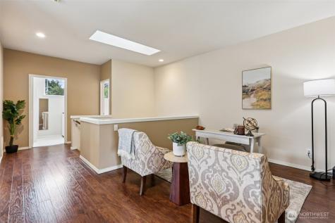 441 S 51st Court Renton WA 98055