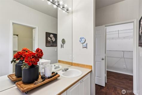 441 S 51st Court Renton WA 98055