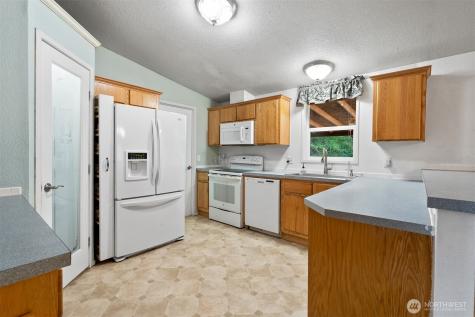 2702 143rd Avenue SE Tenino WA 98589