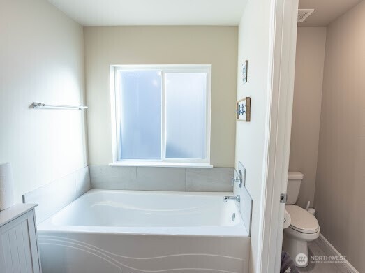 17622 Crossing Drive E Puyallup WA 98374