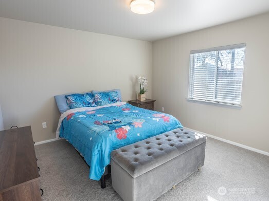17622 Crossing Drive E Puyallup WA 98374