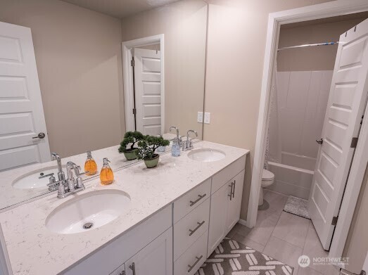 17622 Crossing Drive E Puyallup WA 98374