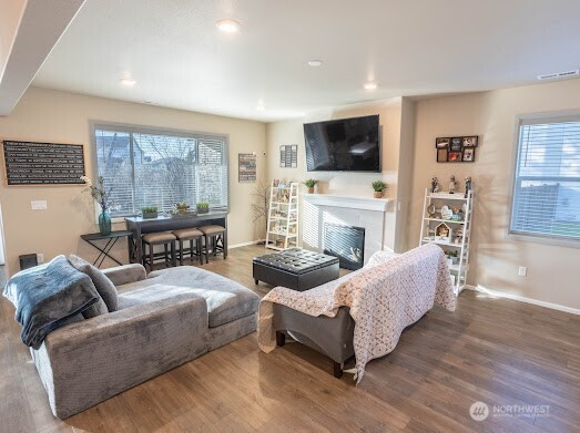17622 Crossing Drive E Puyallup WA 98374
