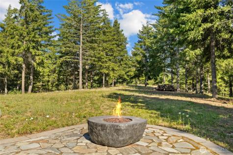 190 Orphan Nugget Lane Cle Elum WA 98922
