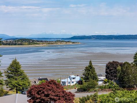 3162 SW Greatview Place Oak Harbor WA 98277