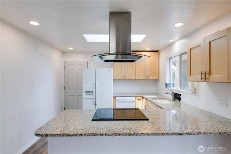 3162 SW Greatview Place Oak Harbor WA 98277