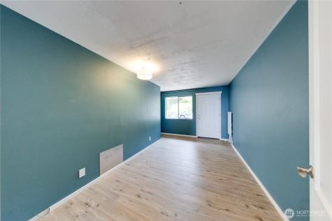 3162 SW Greatview Place Oak Harbor WA 98277