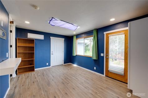 3162 SW Greatview Place Oak Harbor WA 98277