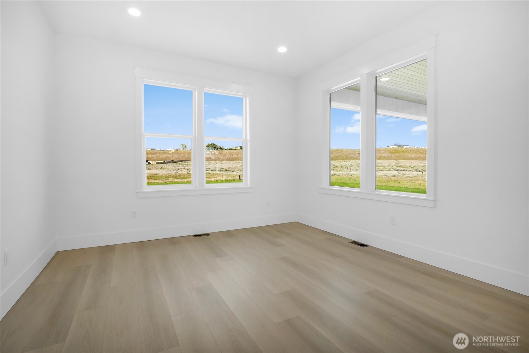 5324 NE Rd 7.3 Moses Lake WA 98837