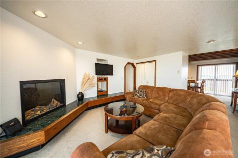 1399 Ocean Shores Boulevard SW Ocean Shores WA 98569