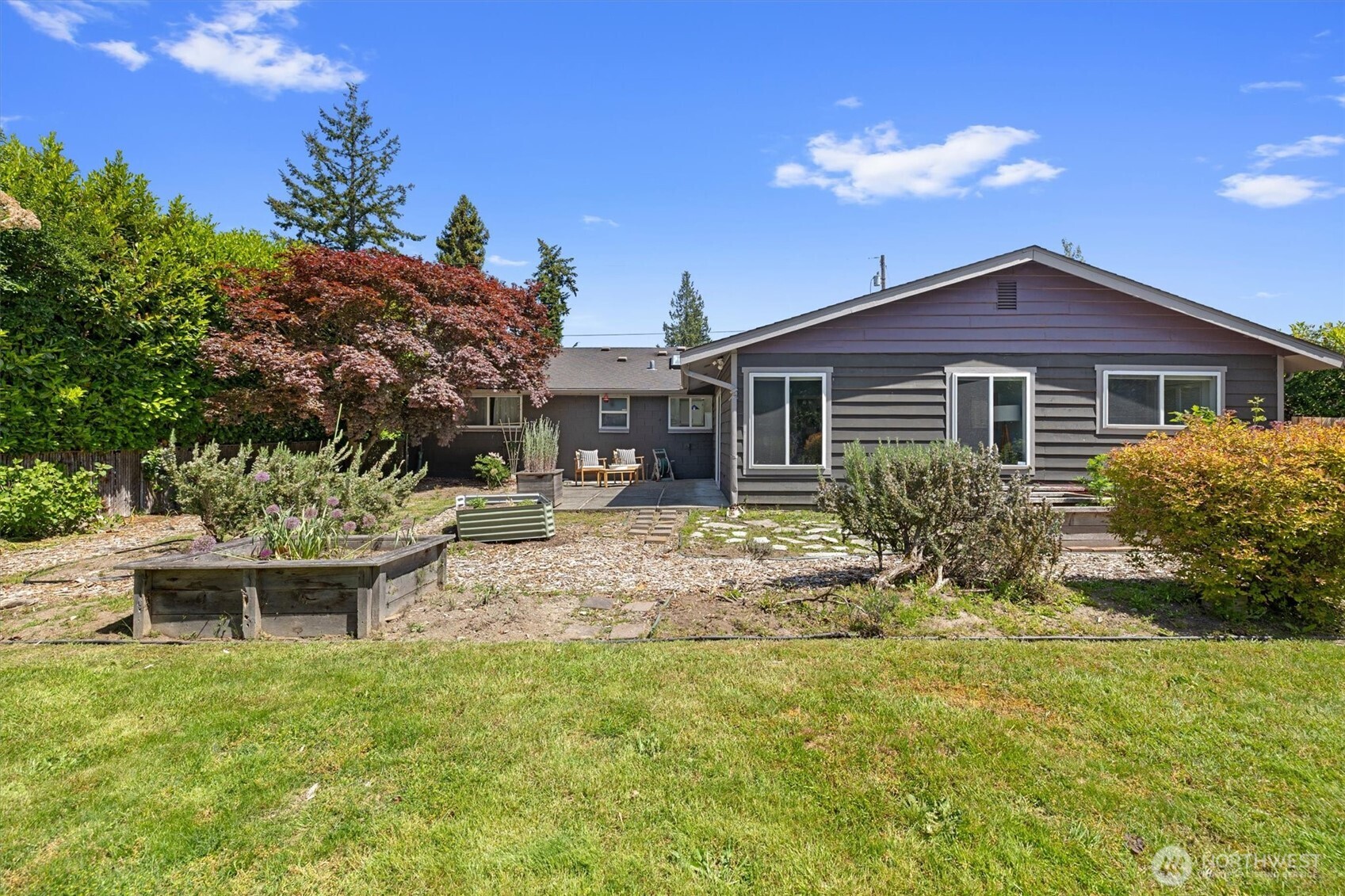 21718 88th Avenue W Edmonds WA 98026