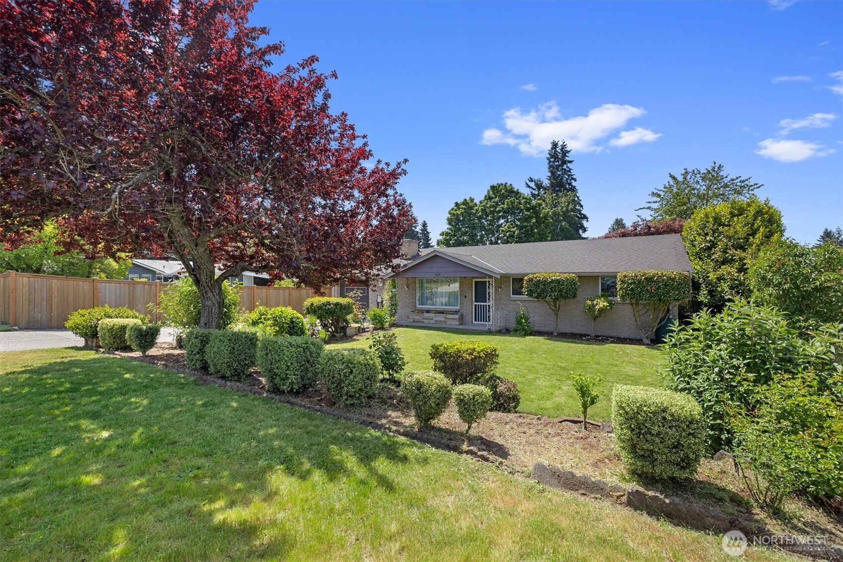 21718 88th Avenue W Edmonds WA 98026