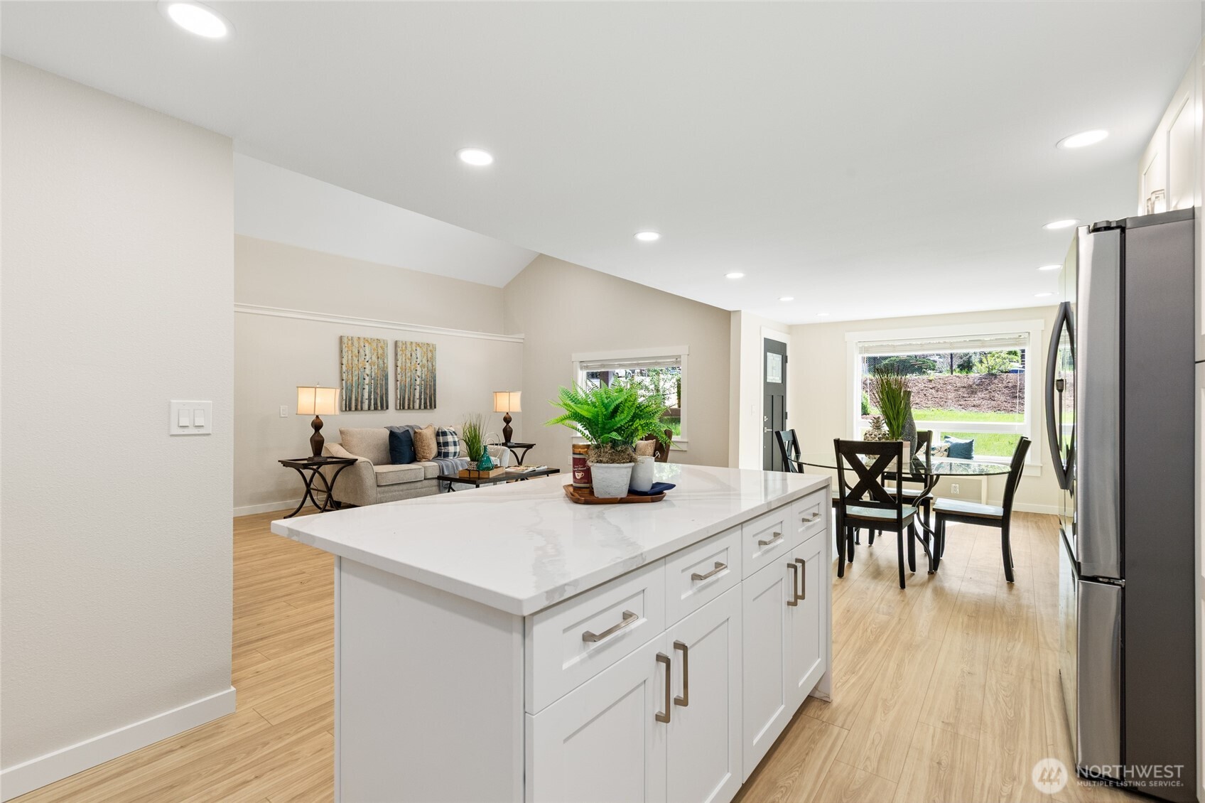20103 75th Avenue NE Kenmore WA 98028