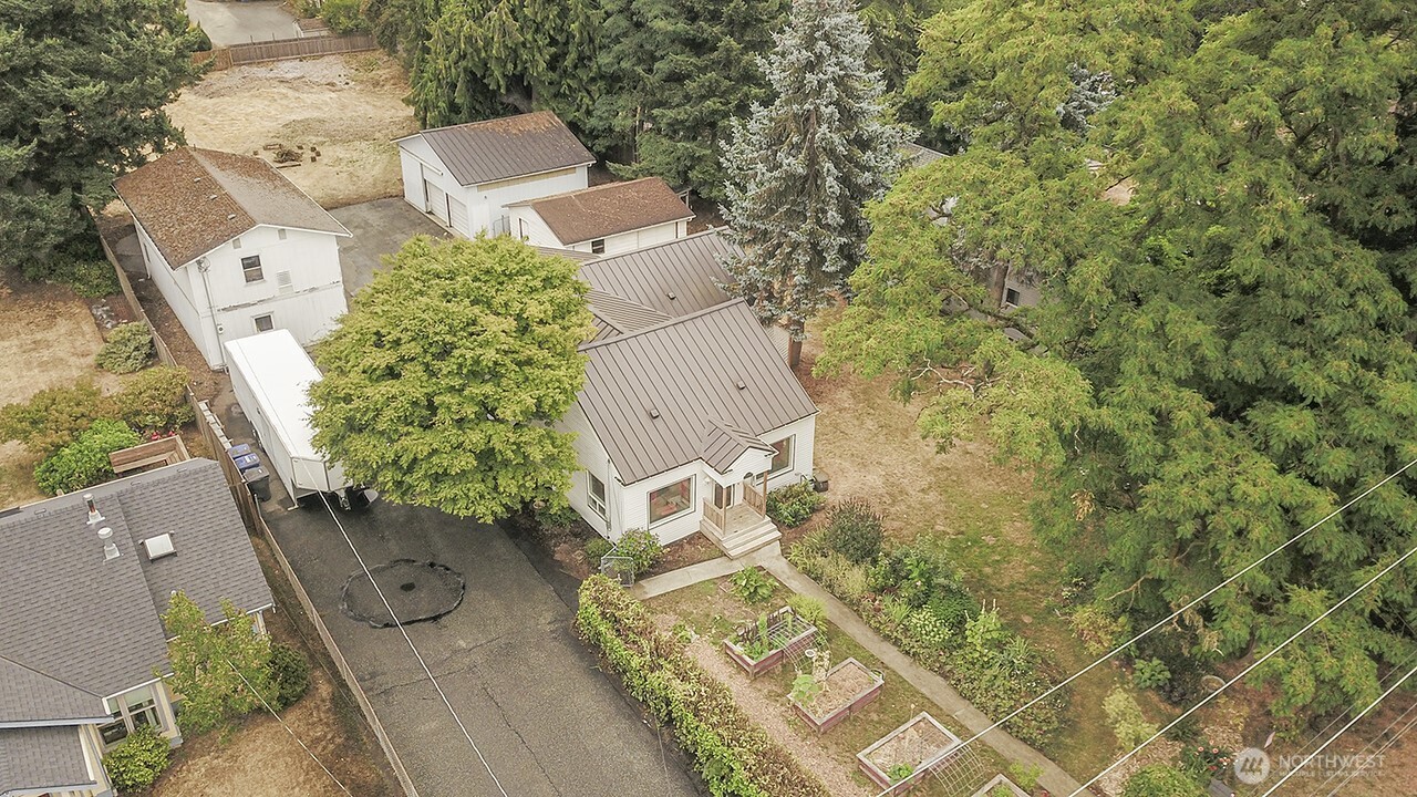 12048 10th Avenue S Burien WA 98168