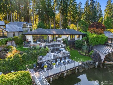 5482 Fletcher Landing Bainbridge Island WA 98110