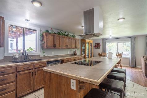 3095 E.5 NE Moses Lake WA 98837