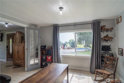 3095 E.5 NE Moses Lake WA 98837