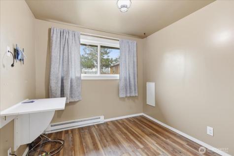 614 W Loop Drive Moses Lake WA 98837