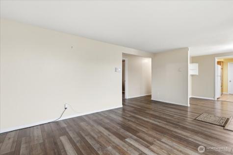 614 W Loop Drive Moses Lake WA 98837