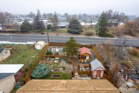 614 W Loop Drive Moses Lake WA 98837