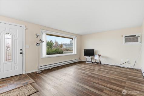 614 W Loop Drive Moses Lake WA 98837