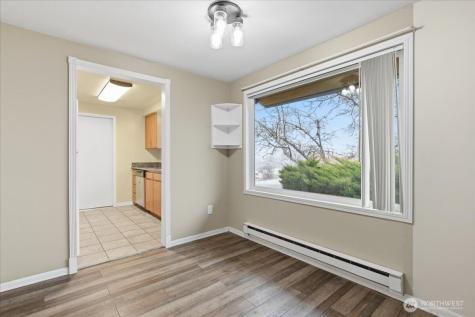 614 W Loop Drive Moses Lake WA 98837