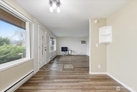 614 W Loop Drive Moses Lake WA 98837