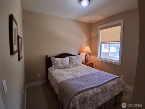 125 Barefoot Lane Oroville WA 98844
