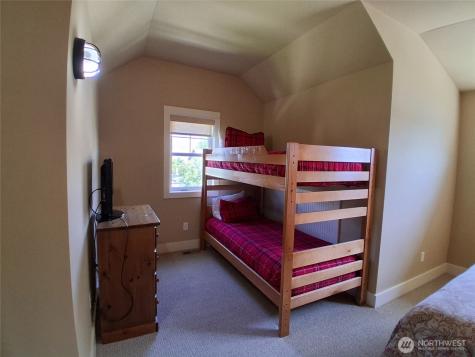 125 Barefoot Lane Oroville WA 98844