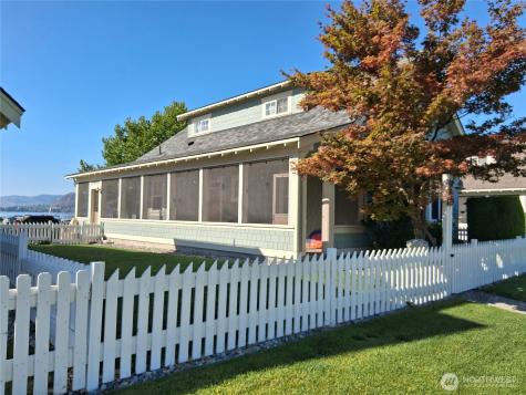 125 Barefoot Lane Oroville WA 98844