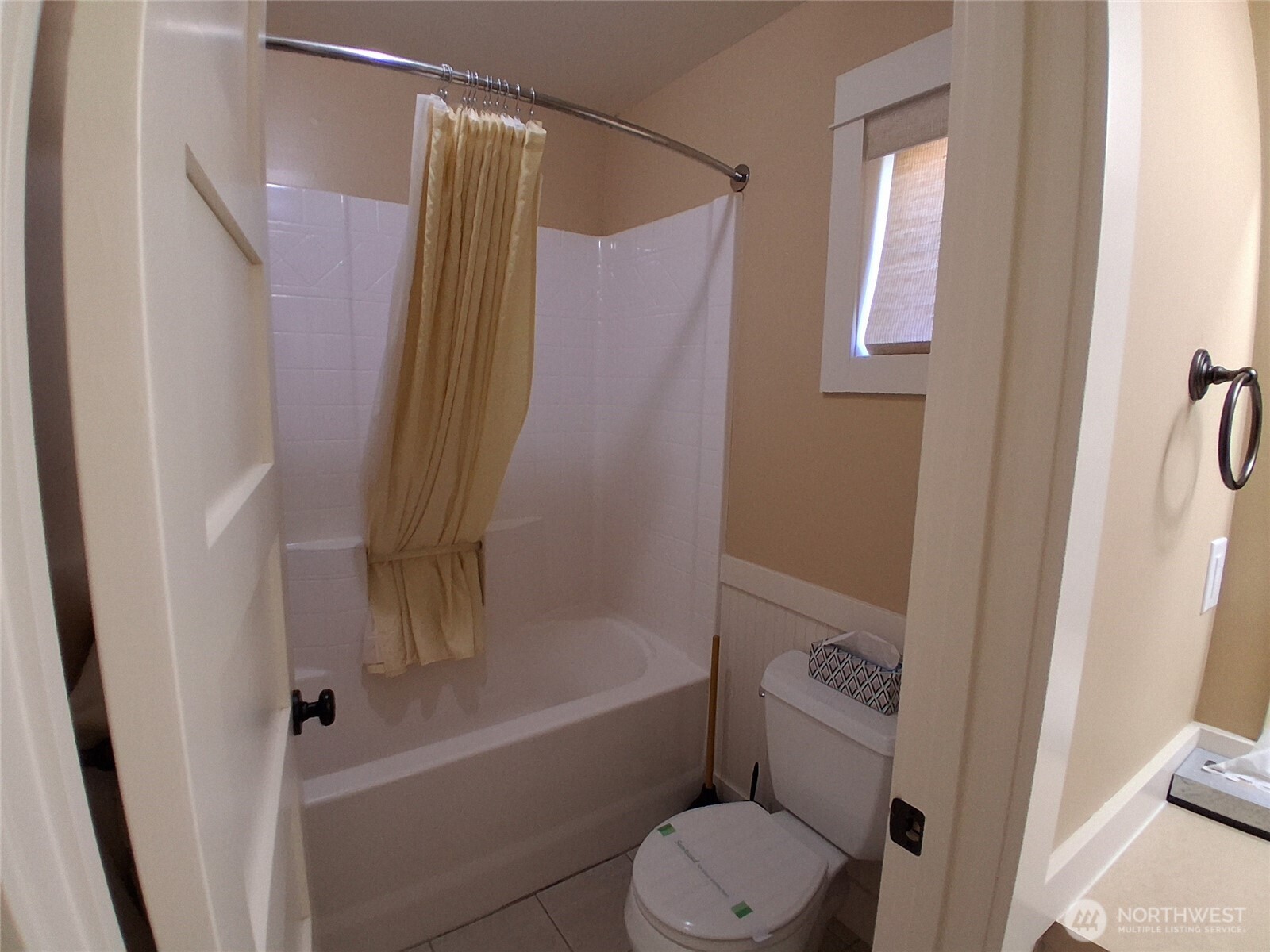 125 Barefoot Lane Oroville WA 98844