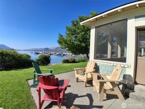 125 Barefoot Lane Oroville WA 98844