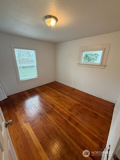 520 E Division Lane Tacoma WA 98404