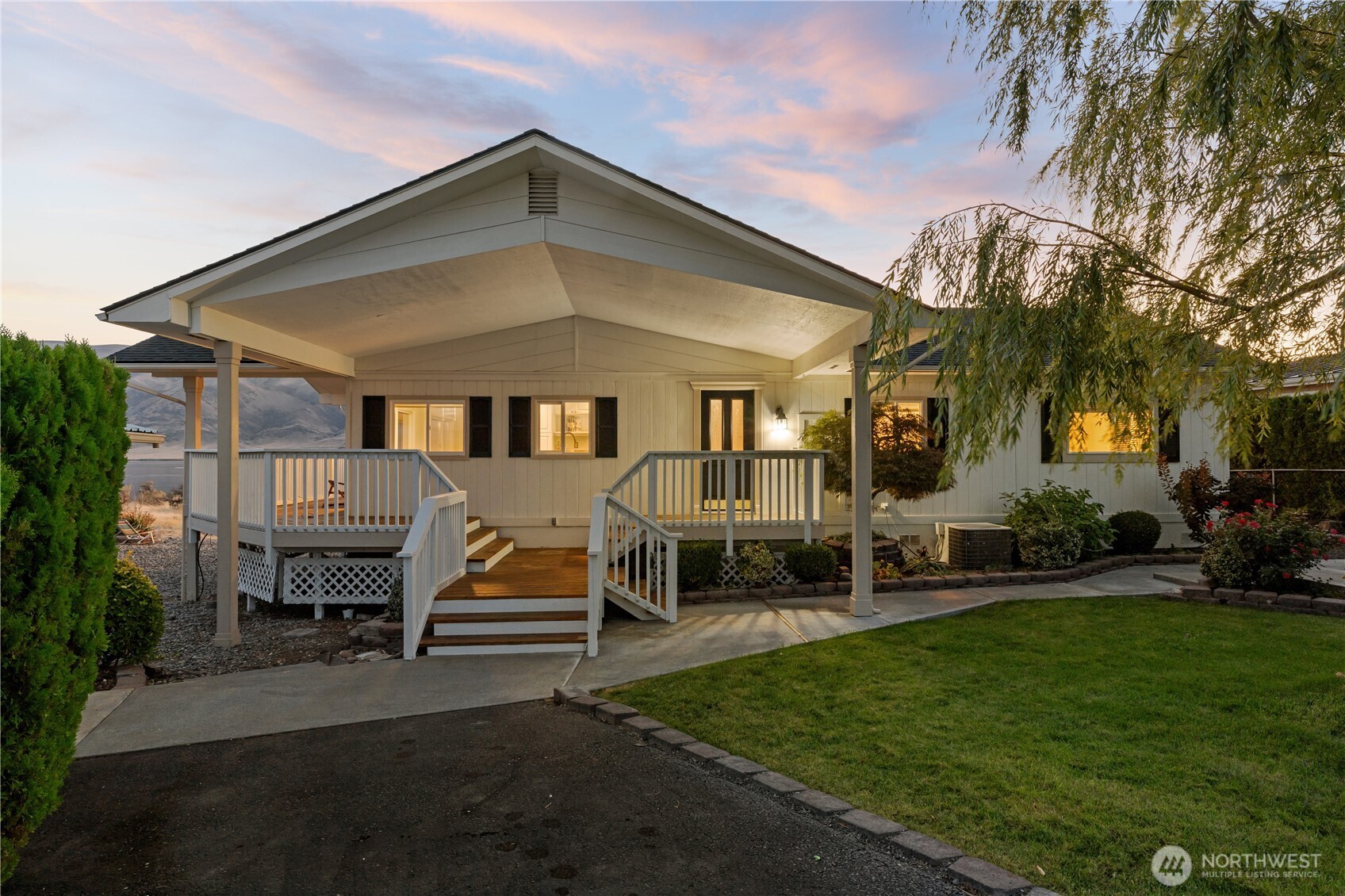 514 Island View SW Mattawa WA 99349