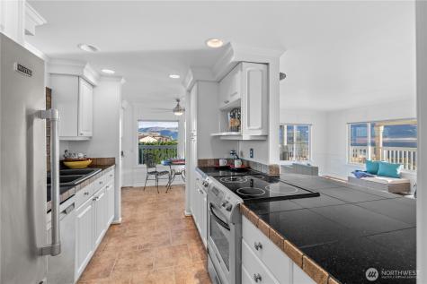 514 Island View SW Mattawa WA 99349