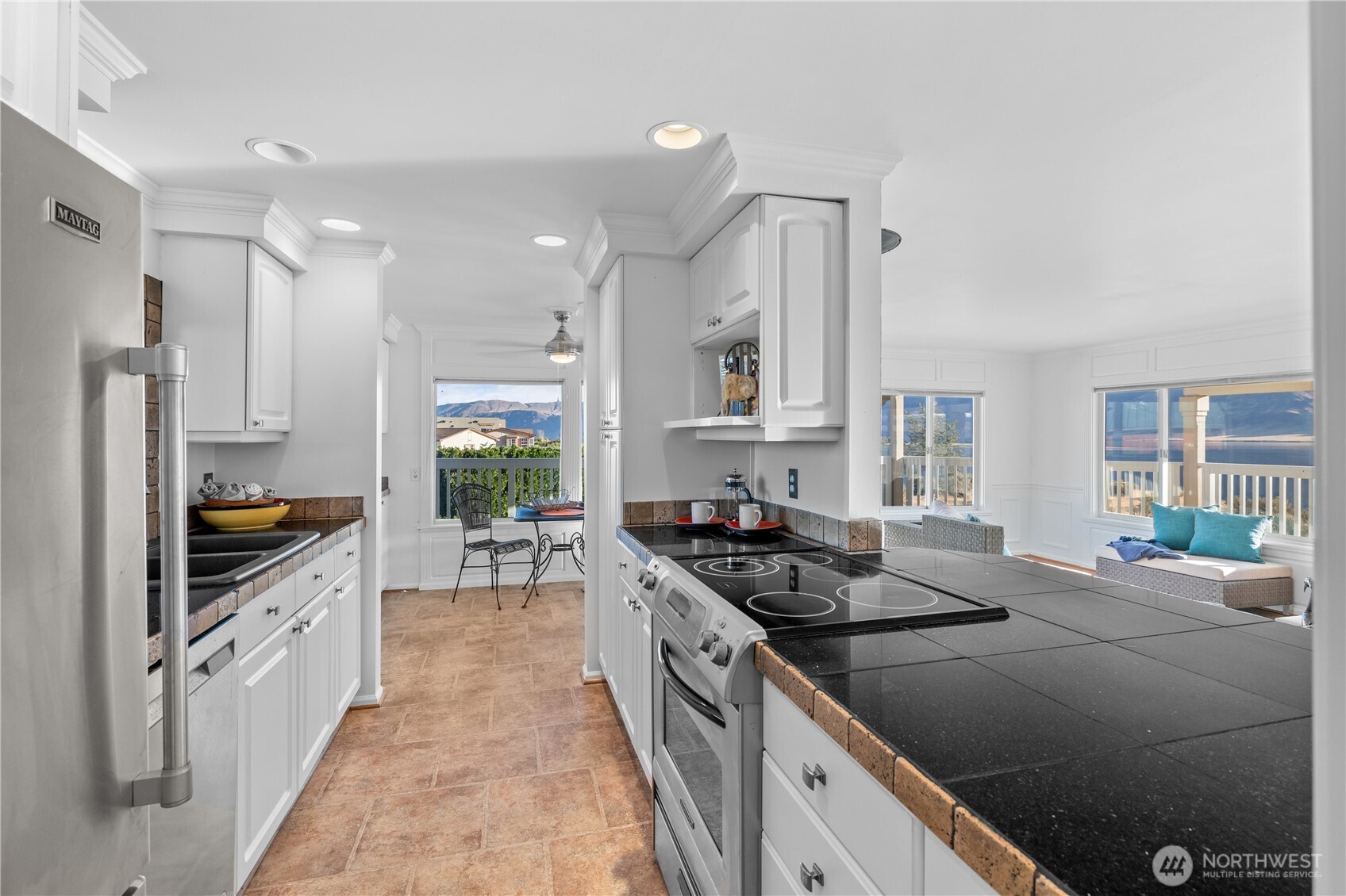 514 Island View SW Mattawa WA 99349