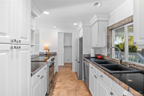 514 Island View SW Mattawa WA 99349