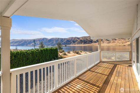 514 Island View SW Mattawa WA 99349