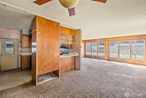 30 Marsden Road Port Angeles WA 98362