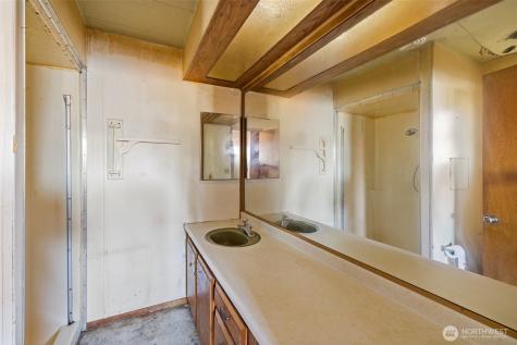 30 Marsden Road Port Angeles WA 98362