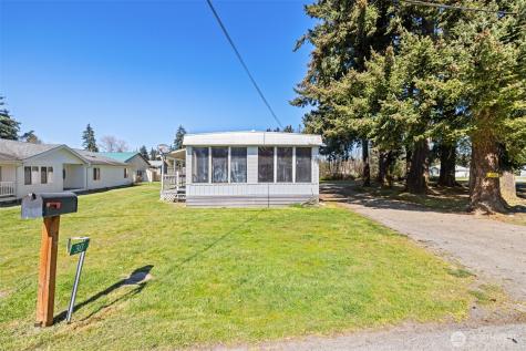 30 Marsden Road Port Angeles WA 98362