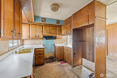 30 Marsden Road Port Angeles WA 98362