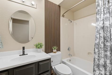 7247 NE 150th Street Kenmore WA 98028
