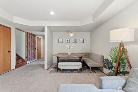 7247 NE 150th Street Kenmore WA 98028